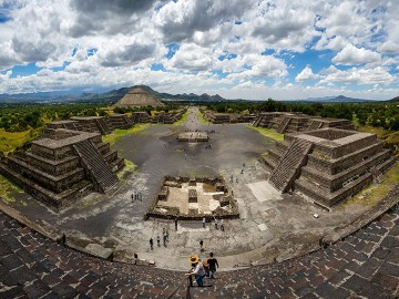  Teotihuacan and Guadalupe